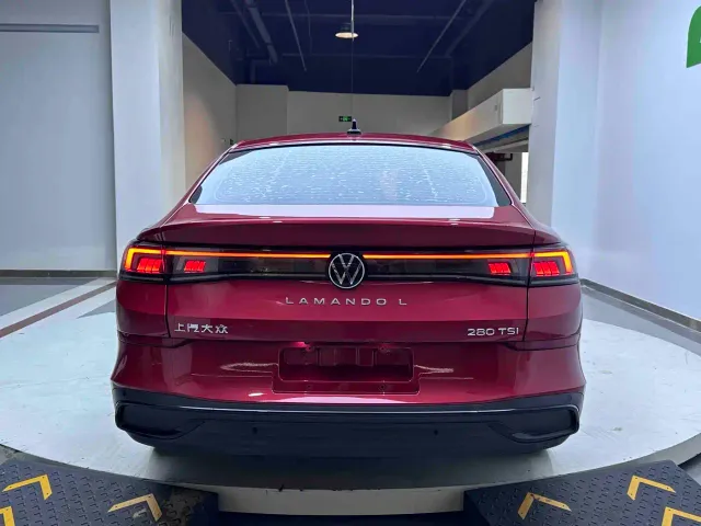 Volkswagen Lamando — Фото автомобиля 5
