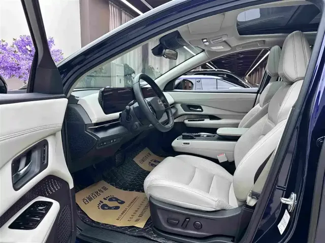 Nissan Ariya — Фото автомобиля 9