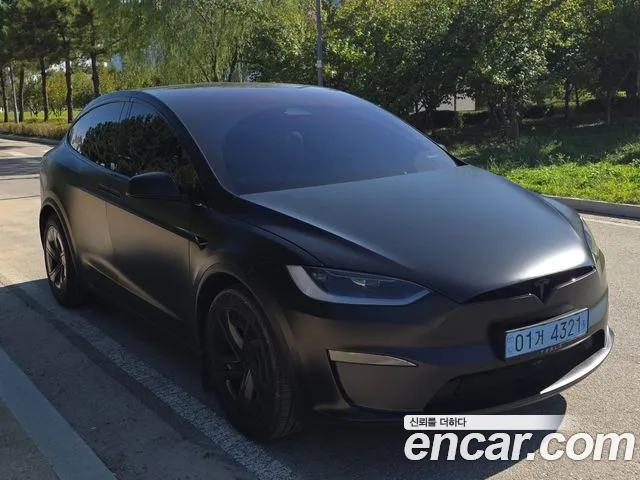 Фотография автомобиля — Tesla Model X