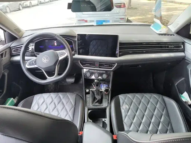 Volkswagen Sagitar — Фото автомобиля 12