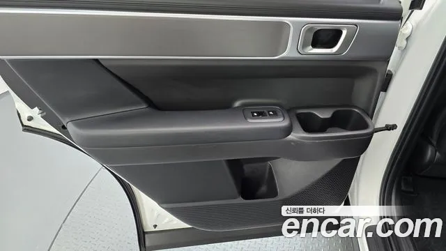 Hyundai Santafe Santa Fe (MX5) Бензин 2.5T 2WD — Фото автомобиля 24
