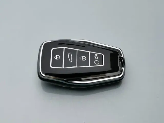 Geely ICON — Фото автомобиля 19