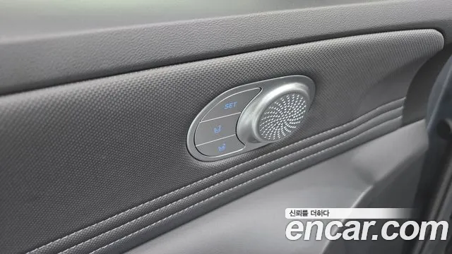 Hyundai Avante CN7 — Фото автомобиля 30