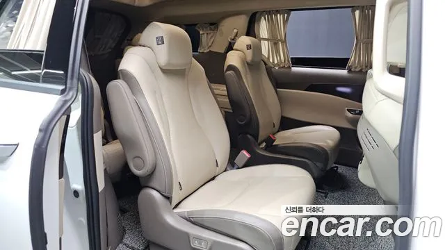 Kia Carnival 4th Gen — Фото автомобиля 17