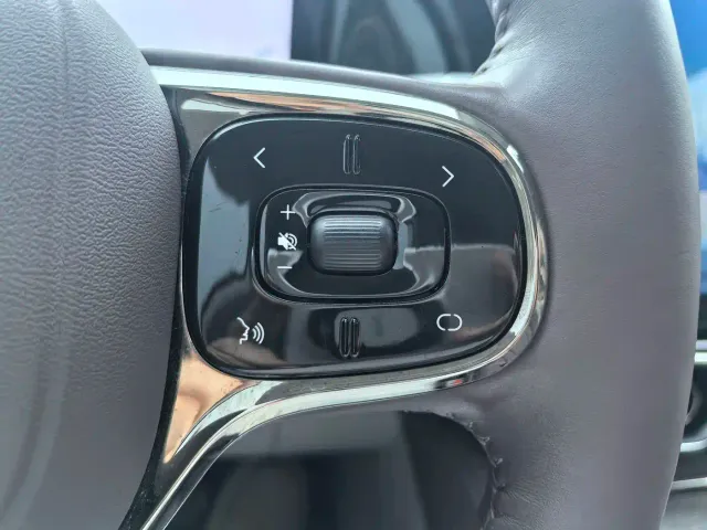 Leapmotor C11 — Фото автомобиля 19