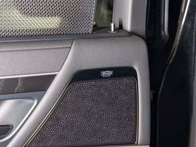 Lexus LX — Фото автомобиля 14