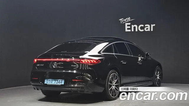 Mercedes-Benz EQS — Фото автомобиля 2