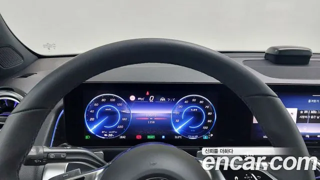Mercedes-Benz EQB — Фото автомобиля 8