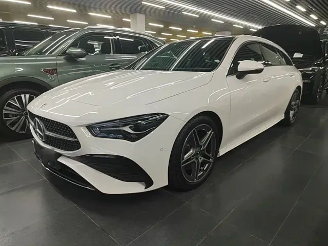 Фотография автомобиля — Mercedes-Benz CLA-Class