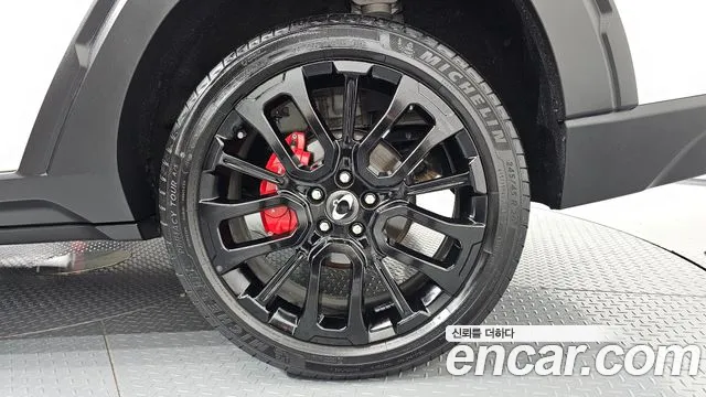 KGM Torres — Фото автомобиля 6