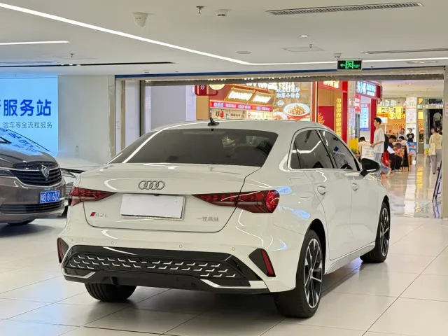 Audi A3 — Фото автомобиля 5