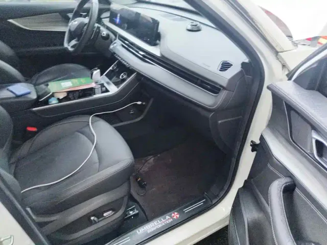 Chery Tiggo 8 — Фото автомобиля 13
