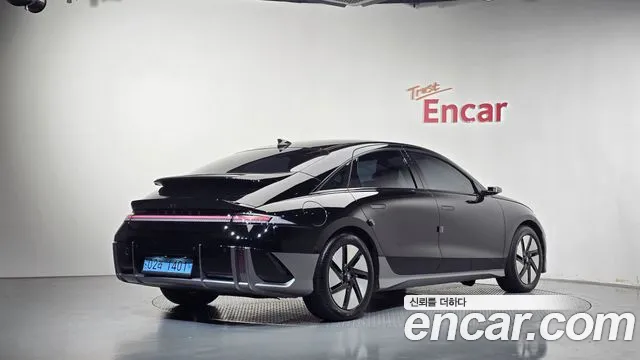 Hyundai Ioniq 6 — Фото автомобиля 2