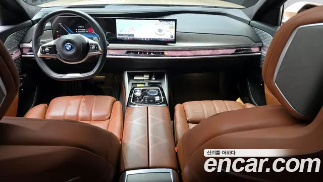 BMW 7-Series 7 серия (G70) — Фото автомобиля 7
