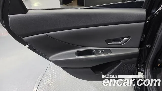 Hyundai AVANTE Новый Avante (CN7) 1.6 LPi (Для проката) — Фото автомобиля 20