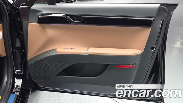 Hyundai Grandeur GN7 — Фото автомобиля 14