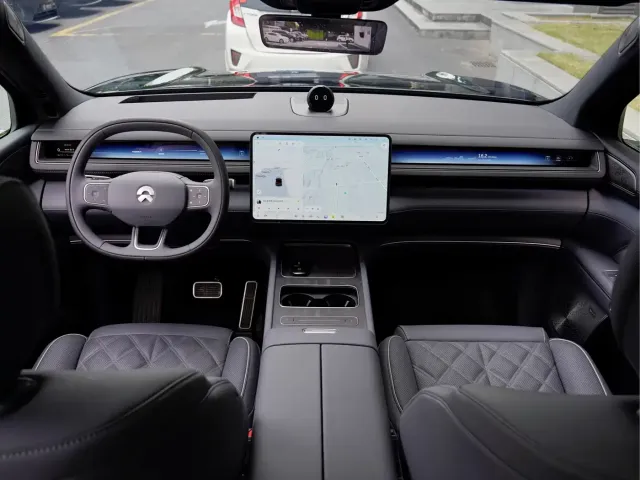 NIO NIO ES8 2025 Model 6-Seat Executive Luxury Edition — Фото автомобиля 15