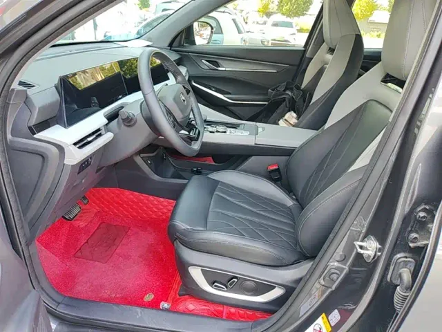 Changan CS75 Plus — Фото автомобиля 14
