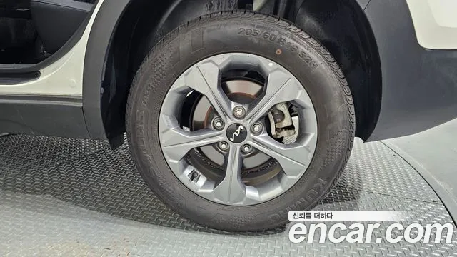 Kia Seltos Новый Seltos Бензин 1.6 турбо 2WD — Фото автомобиля 5