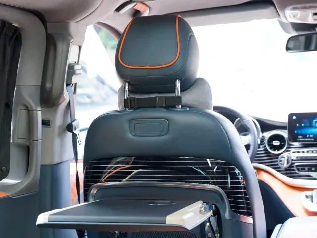 Mercedes-Benz V-Class — Фото автомобиля 12