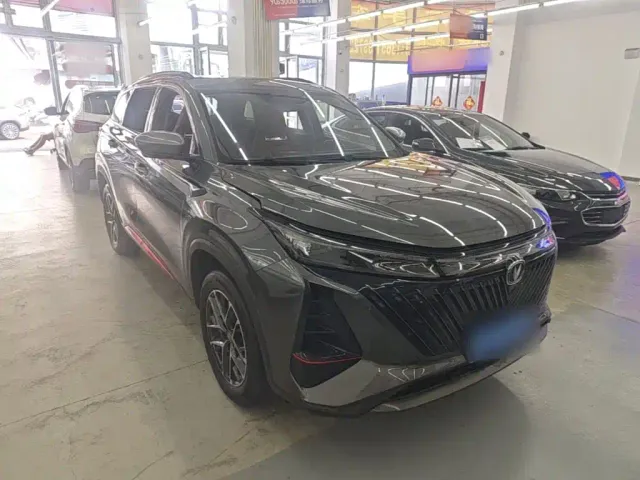 Changan CS75 Plus — Фото автомобиля 3