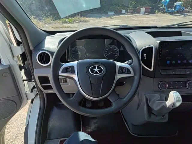 JAC Motors Sunray — Фото автомобиля 10