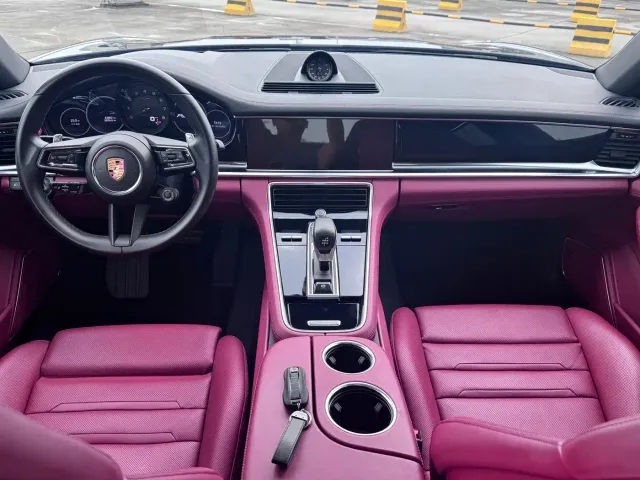 Porsche Panamera — Фото автомобиля 9