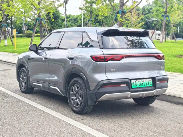 BYD Yuan UP — Фото автомобиля 6