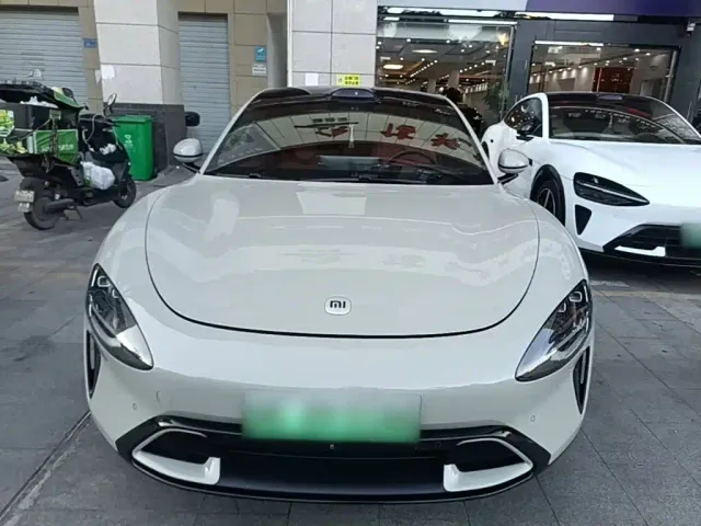 Xiaomi SU7 — Фото автомобиля 2