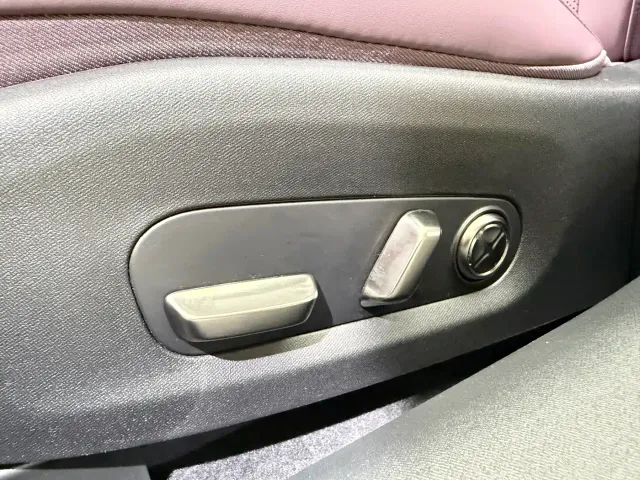 Xiaomi SU7 — Фото автомобиля 19