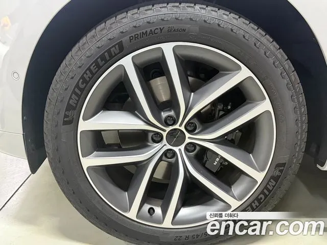 Land Rover Range Rover Sport — Фото автомобиля 5