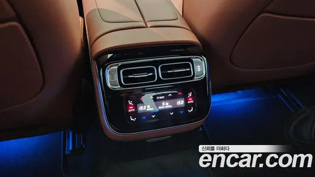 Mercedes-Benz S-Class W223 — Фото автомобиля 14