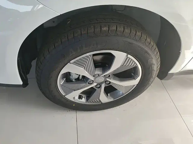 Geely Haoyue PRO — Фото автомобиля 24