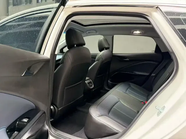 Buick Velite 6 — Фото автомобиля 6