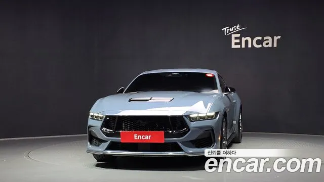 Ford Mustang Mustang 7 поколение 5.0 GT Premium Купе — Фото автомобиля 2