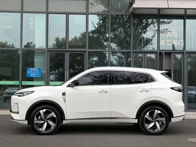 Changan CS55 Plus — Фото автомобиля 4