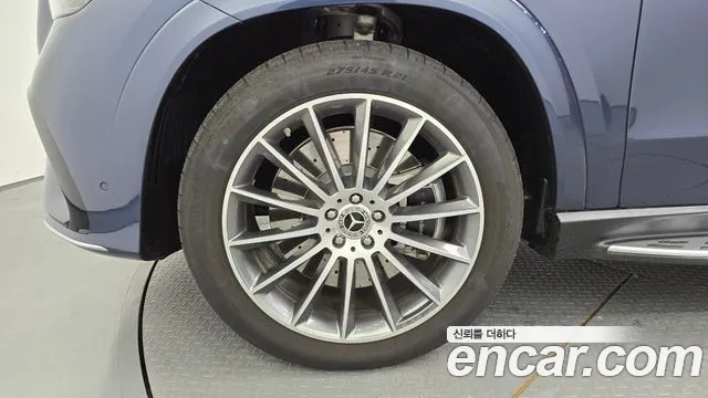 Mercedes-Benz GLE-Class — Фото автомобиля 5