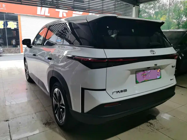 Toyota BoZhi 3X — Фото автомобиля 11