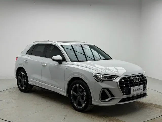 Audi Q3 — Фото автомобиля 5