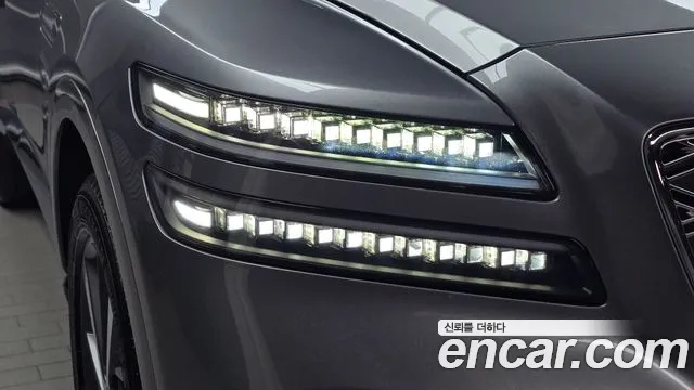 Genesis GV80 2.5T Бензин AWD — Фото автомобиля 21