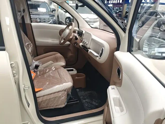 Wuling Hongguang Mini EV — Фото автомобиля 24