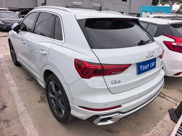 Audi Q3 — Фото автомобиля 4