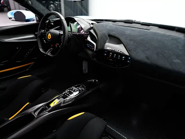 Ferrari SF90 — Фото автомобиля 18