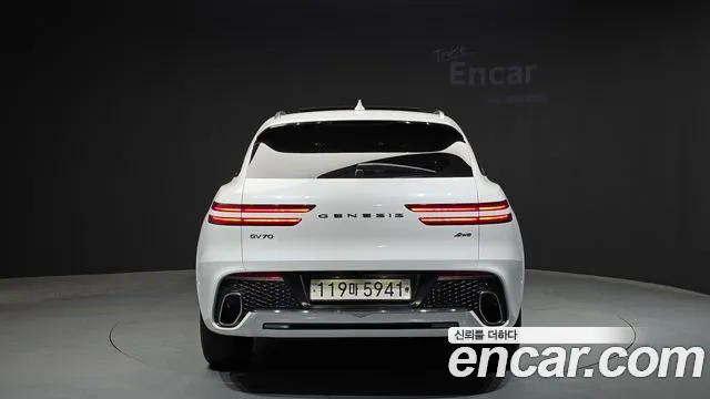 Genesis GV70 2.5T Бензин AWD — Фото автомобиля 4