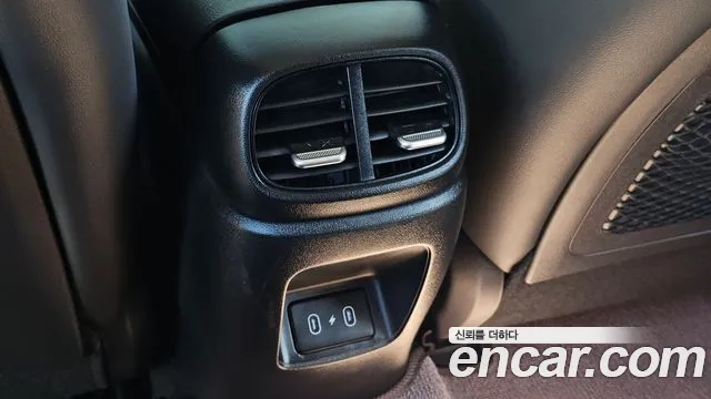 Hyundai AVANTE Новый Avante (CN7) — Фото автомобиля 27