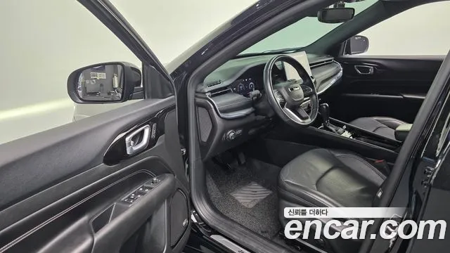 Jeep Compass 2nd Gen — Фото автомобиля 18