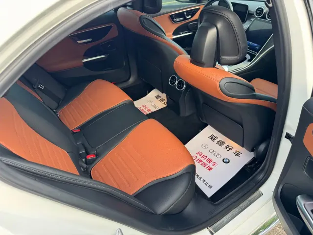 Mercedes-Benz C-Class — Фото автомобиля 11