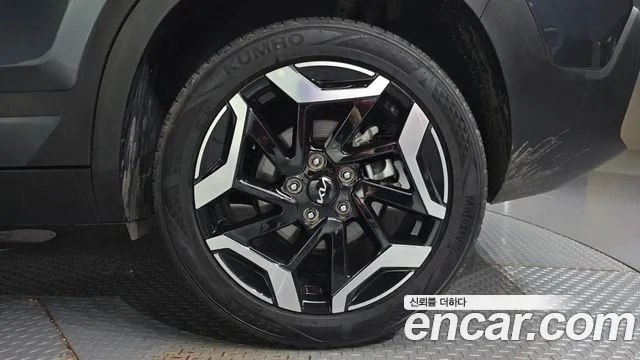 Kia Seltos — Фото автомобиля 5