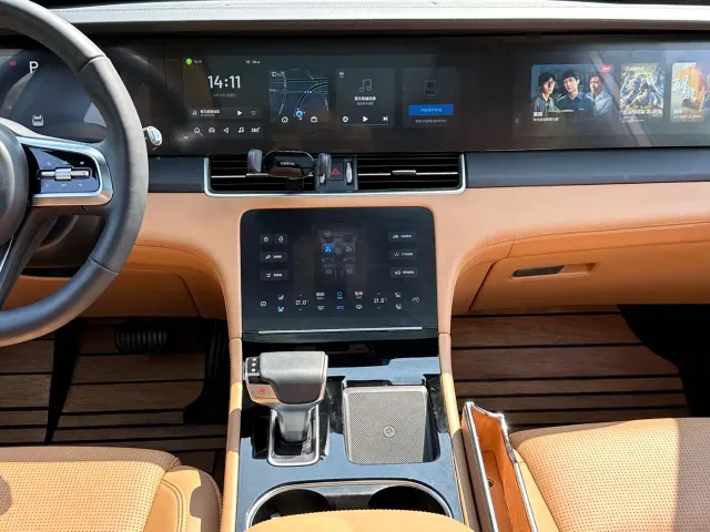 Li Auto Li ONE 2021 Extended Range 6-Seater — Фото автомобиля 10