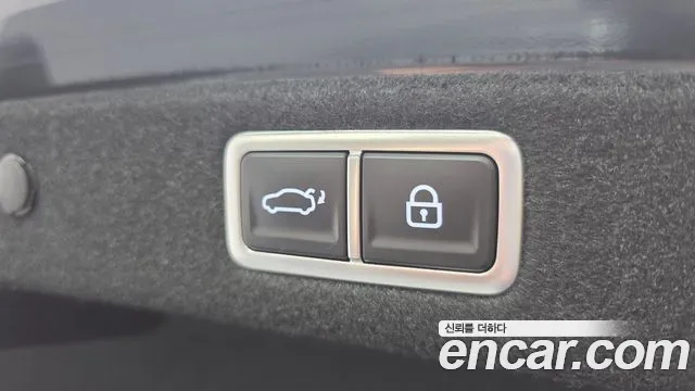 Hyundai Grandeur GN7 — Фото автомобиля 22